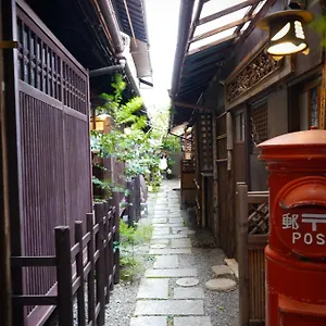  アパート 懐古庵